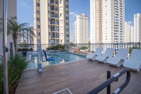 Apartamento à venda com 24m², 1 quarto e sem vaga Apartamento à venda com 24m², 1 quarto e sem vagaÁrea comum - Piscina