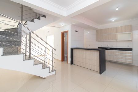 Sala de casa de condomínio para alugar com 3 quartos, 160m² em Partenon, Porto Alegre