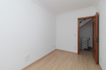 Casa de condomínio para alugar com 160m², 3 quartos e 2 vagas Casa de condomínio para alugar com 160m², 3 quartos e 2 vagasQuarto 2