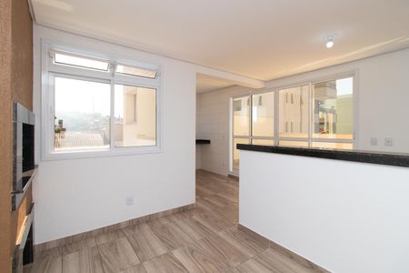 Casa de condomínio para alugar com 160m², 3 quartos e 2 vagas Casa de condomínio para alugar com 160m², 3 quartos e 2 vagasChurrasqueira