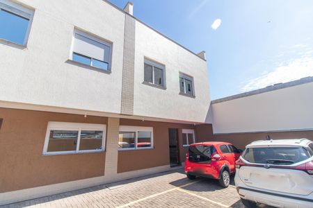 Casa de condomínio para alugar com 160m², 3 quartos e 2 vagas Casa de condomínio para alugar com 160m², 3 quartos e 2 vagasFachada