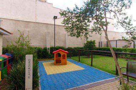 Apartamento para alugar com 32m², 2 quartos e sem vagaÁrea comum - Playground