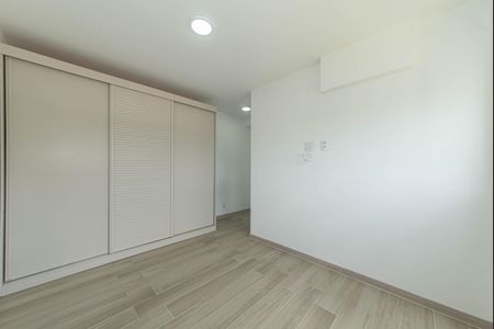Apartamento à venda com 66m², 2 quartos e 2 vagas Apartamento à venda com 66m², 2 quartos e 2 vagasSuite