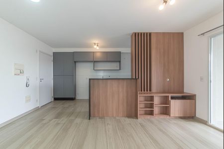 Sala de apartamento à venda com 2 quartos, 66m² em Santo Amaro, São Paulo