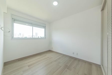Apartamento à venda com 66m², 2 quartos e 2 vagas Apartamento à venda com 66m², 2 quartos e 2 vagasSuite