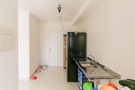 Apartamento à venda com 45m², 2 quartos e 1 vaga Apartamento à venda com 45m², 2 quartos e 1 vagaCozinha e Área de Serviço