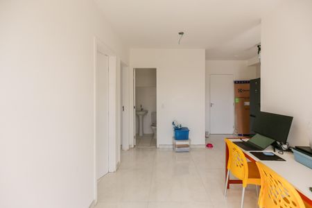 Apartamento à venda com 45m², 2 quartos e 1 vaga Apartamento à venda com 45m², 2 quartos e 1 vagaSala