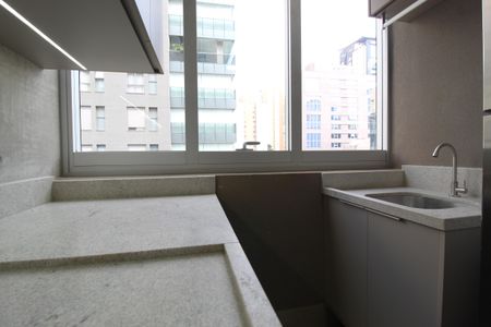 Apartamento para alugar com 63m², 1 quarto e 2 vagasCozinha e Área de Serviço