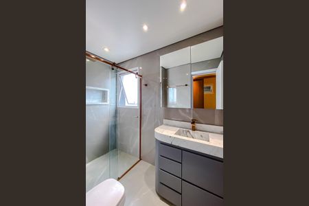 Apartamento à venda com 135m², 3 quartos e 2 vagasBanheiro da Suíte 3