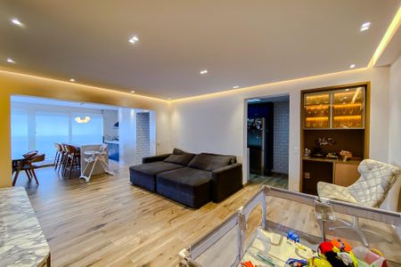 Apartamento à venda com 135m², 3 quartos e 2 vagasSala