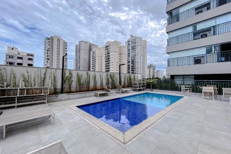 Apartamento à venda com 135m², 3 quartos e 2 vagasÁrea comum - Piscina