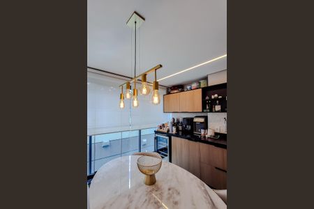 Varanda de apartamento à venda com 2 quartos, 53m² em Vila Mariana, São Paulo