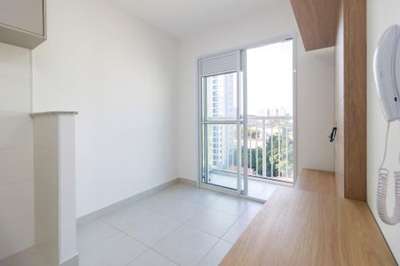 Apartamento para alugar com 32m², 1 quarto e sem vaga Apartamento para alugar com 32m², 1 quarto e sem vagaSala