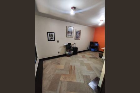 Sala de casa de condomínio para alugar com 4 quartos, 267m² em Várzea das Moças, Niterói