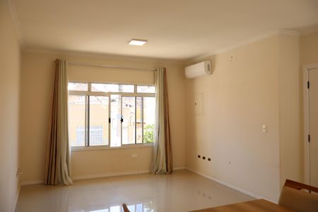 Sala de casa para alugar com 3 quartos, 140m² em Vila Zelina, São Paulo