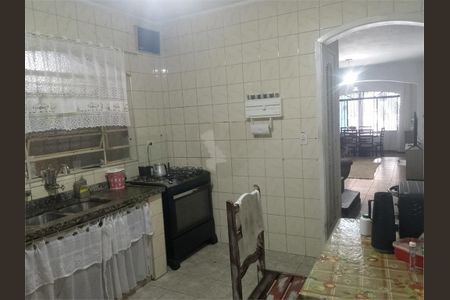 Casa à venda com 2 quartos, 100m² em Vila Arapua, São Paulo