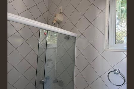 Casa à venda com 262m², 4 quartos e 2 vagas