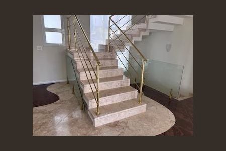 Casa à venda com 262m², 4 quartos e 2 vagas