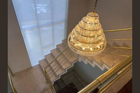 Casa à venda com 262m², 4 quartos e 2 vagas