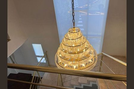 Casa à venda com 262m², 4 quartos e 2 vagas