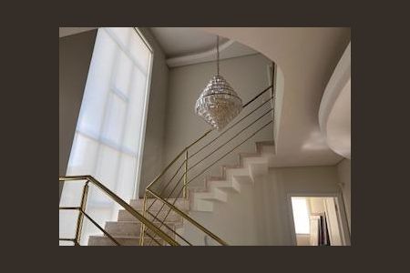 Casa à venda com 262m², 4 quartos e 2 vagas