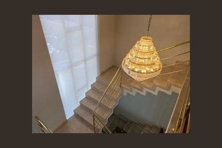 Casa à venda com 262m², 4 quartos e 2 vagas