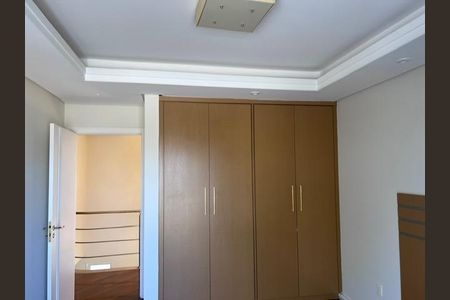Casa à venda com 262m², 4 quartos e 2 vagas