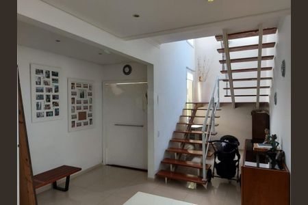 Casa à venda com 5 quartos, 363m² em Vila Albertina, São Paulo