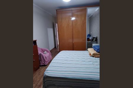 Casa à venda com 3 quartos, 176m² em Km 18, Osasco