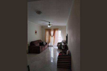 Casa à venda com 3 quartos, 176m² em Km 18, Osasco