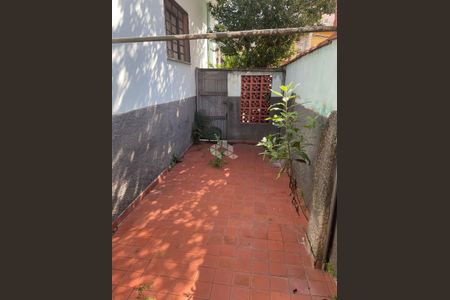 Casa à venda com 2 quartos, 159m² em Chora Menino, São Paulo