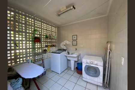 Casa à venda com 300m², 4 quartos e 4 vagas