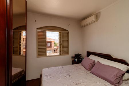 Casa à venda com 111m², 3 quartos e 2 vagasSuíte