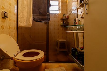 Casa à venda com 111m², 3 quartos e 2 vagasBanheiro