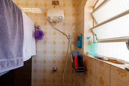 Casa à venda com 111m², 3 quartos e 2 vagasBanheiro