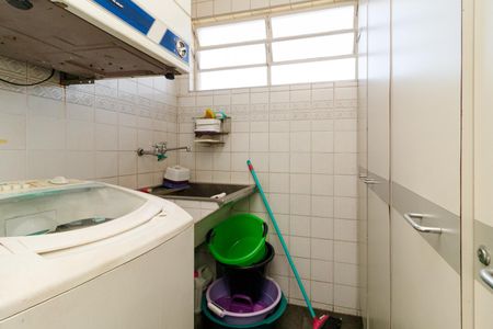 Casa à venda com 111m², 3 quartos e 2 vagasÁrea de Serviço