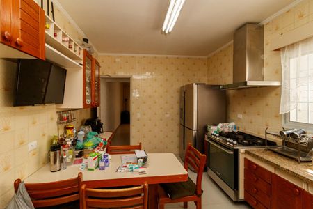 Casa à venda com 111m², 3 quartos e 2 vagasCozinha