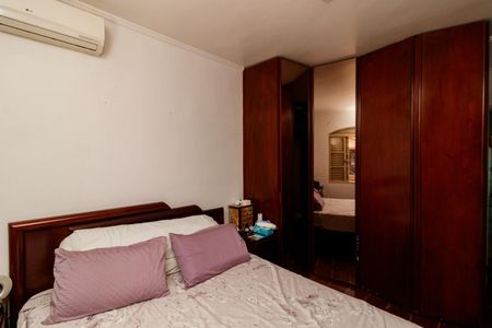 Casa à venda com 111m², 3 quartos e 2 vagasSuíte