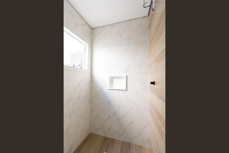 Casa à venda com 57m², 2 quartos e 1 vaga