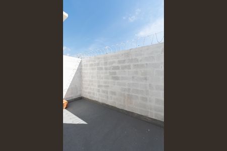 Casa à venda com 57m², 2 quartos e 1 vaga