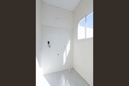 Casa à venda com 57m², 2 quartos e 1 vaga