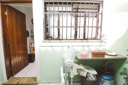 Casa para alugar com 72m², 2 quartos e 2 vagas Casa para alugar com 72m², 2 quartos e 2 vagasÁrea de Serviço