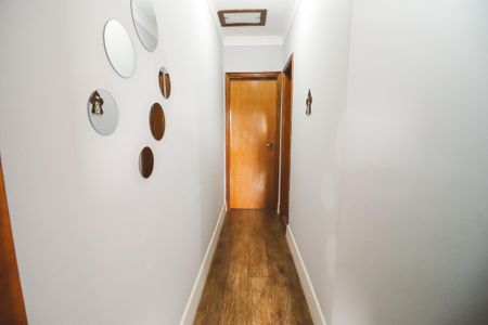 Corredor de casa para alugar com 2 quartos, 72m² em Vila Romero, São Paulo