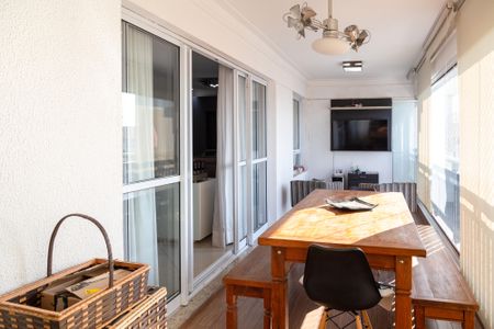 Apartamento à venda com 124m², 3 quartos e 2 vagasVaranda gourmet