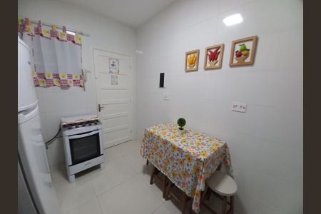 Studio para alugar com 38m², 1 quarto e sem vaga Studio para alugar com 38m², 1 quarto e sem vagaCozinha