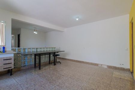 Casa para alugar com 2 quartos, 125m² em Vila Ana, Mauá