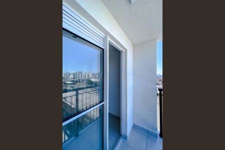 Apartamento para alugar com 28m², 1 quarto e sem vagaVaranda