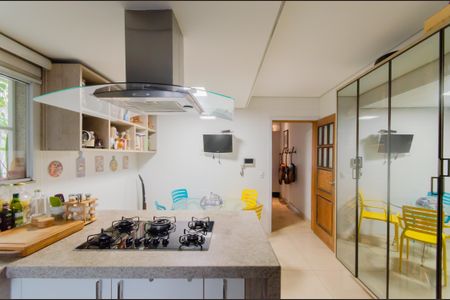 Casa à venda com 260m², 4 quartos e 2 vagasCozinha