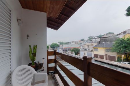 Casa à venda com 260m², 4 quartos e 2 vagasSuíte 2