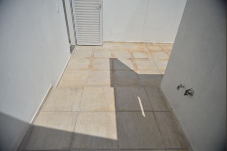 Apartamento à venda com 88m², 2 quartos e 1 vagaÁrea de Serviço